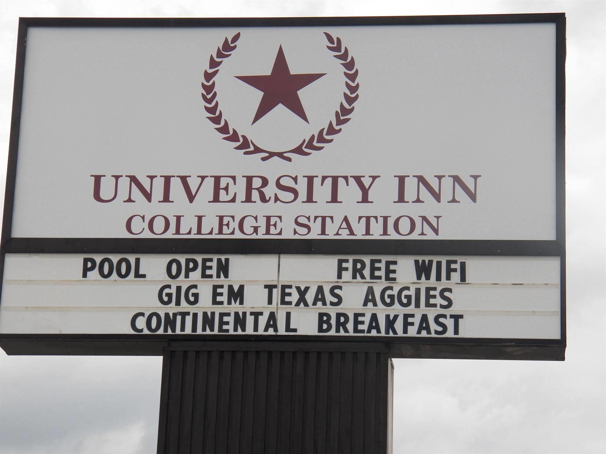 University Inn 2*